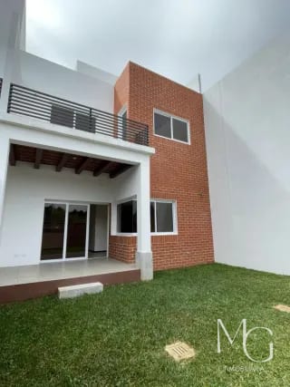 CASA EN VENTA PARA ESTRENAR, TRIVENTO DE SAN VICENTE, FRAIJANES — Casa en Venta en Carretera a El Salvador, Guatemala, Ciudad — miniatura 7 de 9
