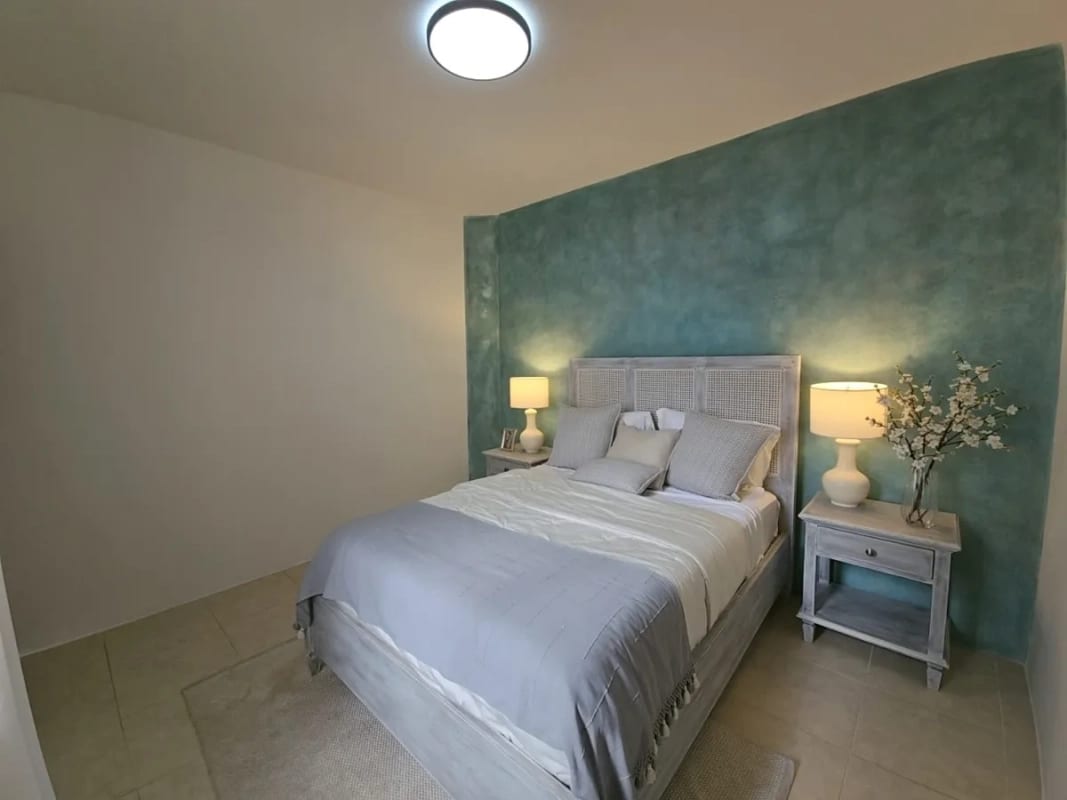 Se renta casa, Paseo San Lorenzo, Antigua GT, 5 hab, $1200 - 8