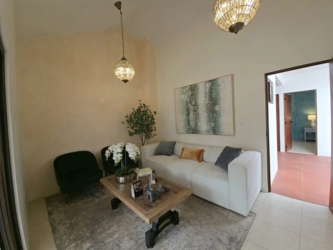 Se renta casa, Paseo San Lorenzo, Antigua GT, 5 hab, $1200 - 6