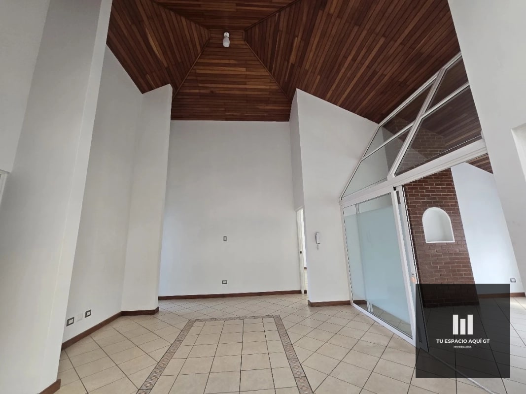 Oportunidad en Vista Hermosa 3, Hermosa Casa con amplio Jardín - 6