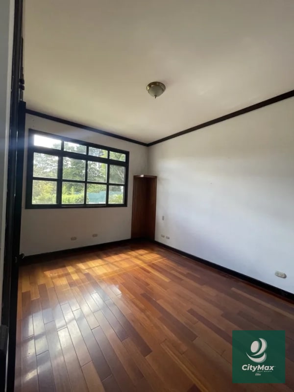 CASA EN VENTA - KM. 18 CARRETERA A EL SALVADOR - 3