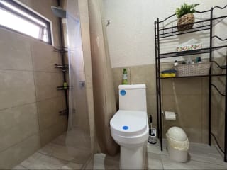 Venta de casa Amueblada y Equipada en Hacienda Las Mercedes I — Casa en Venta en San José Pinula, Guatemala, Ciudad — miniatura 5 de 15