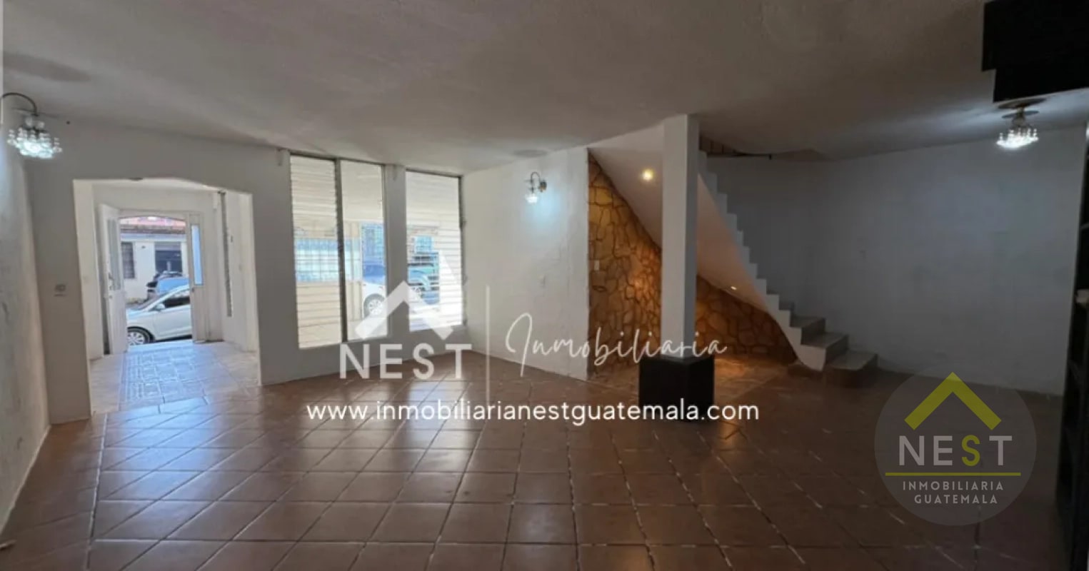 Casa amplia en venta | Residenciales LOS OLIVOS - Zona 18 - 14