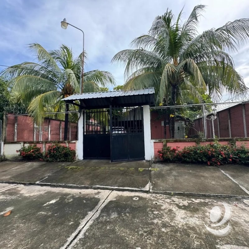 Casa en Venta Quintas La Ponderosa Carr. Puerto Quetzal - 2