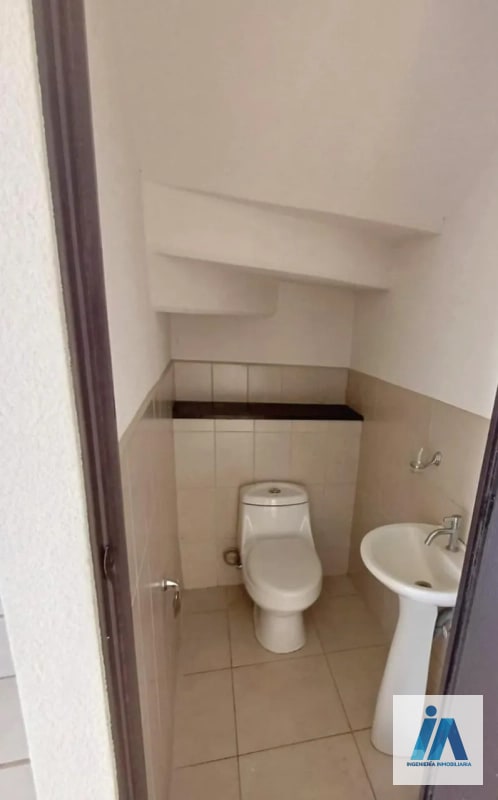 TOWNHOUSE EN ALQUILER -, 📍Villas de San José, San José Pinula | Ubicación segura y ambiente tranquilo en sector residencial. — Casa en Alquiler en San José Pinula, Carretera a El Salvador, Guatemala, Ciudad — foto 4 de 9