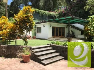Casa en amplio terreno fuera de garita en zona 16 — Casa en Venta en Zona 16, Guatemala, Ciudad — miniatura 5 de 8