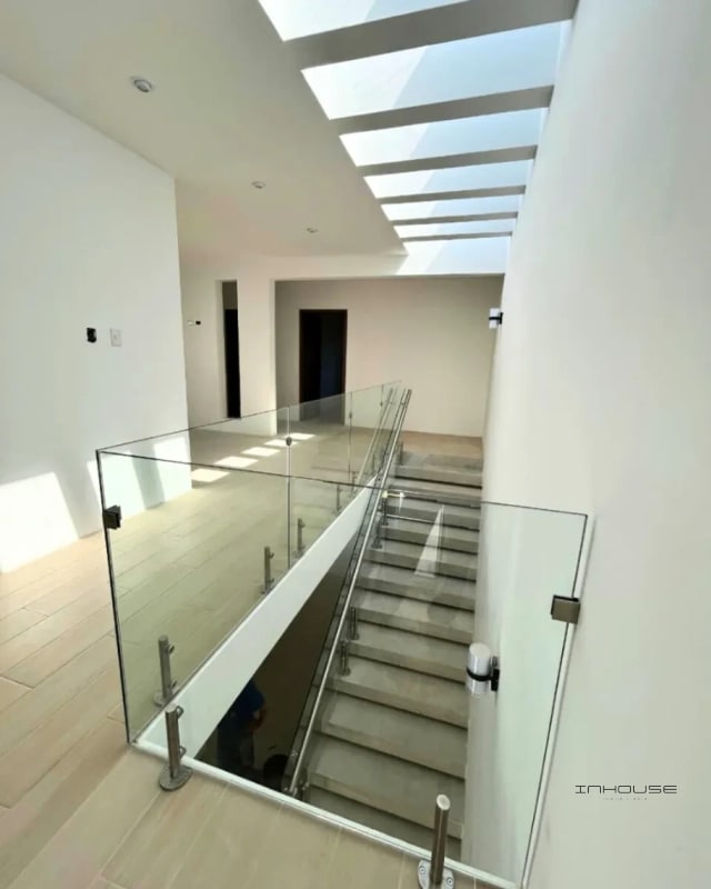 CASA EN VENTA EN ZONA 16 EN PLANOS - 12