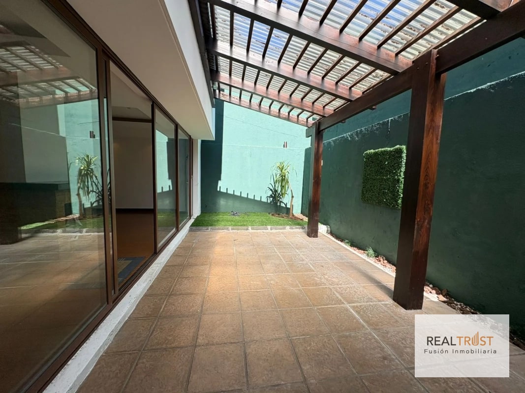 Casa en Venta km 8.5 San Rafael - 13