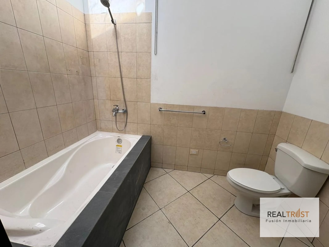 Casa en Venta km 8.5 San Rafael - 8