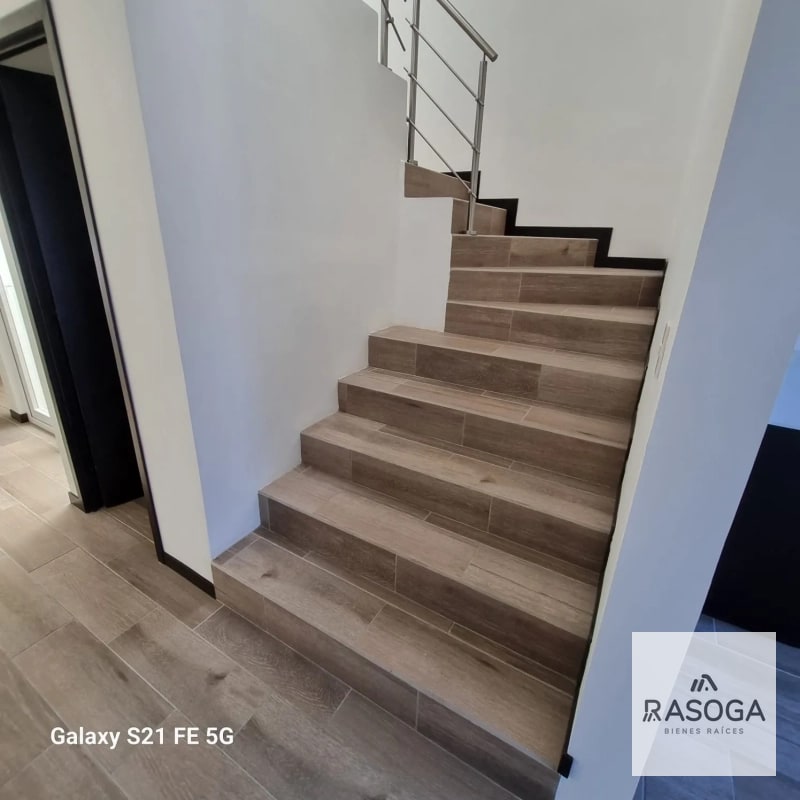 VENDO CASA NUEVA EN ZONA 16 — Casa en Venta en Hacienda Real, Zona 16, Guatemala, Ciudad — foto 5 de 7