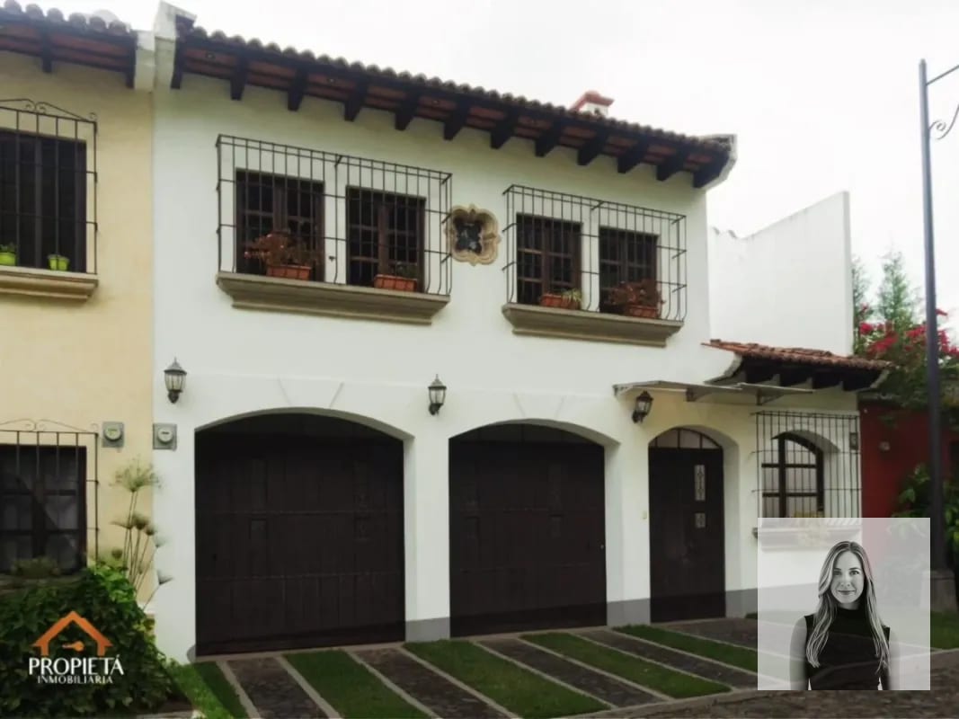 VENTA CASA ANTIGUA/ JOCOTENANGO — Casa en Venta en Antigua, Sacatepéquez — foto 1 de 15
