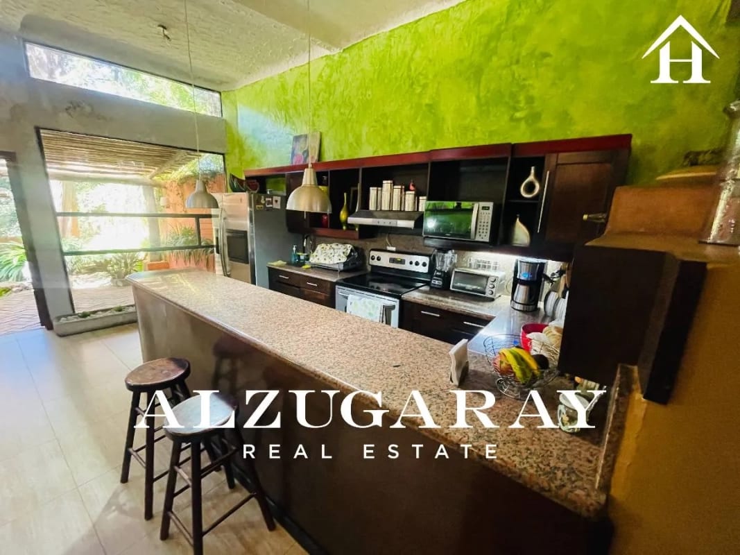 CASA C/PÉRGOLA Y JARDÍN 4 HAB/ UBICADA EN MUXBAL - 7