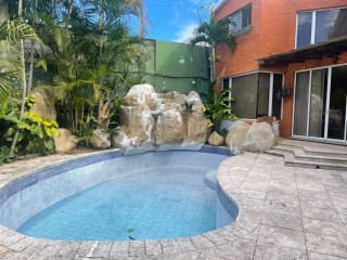 Hermosa y Amplia Casa en Venta Santa Catarina Pinula — Casa en Venta en Santa Catarina Pinula, Guatemala, Ciudad — miniatura 4 de 12