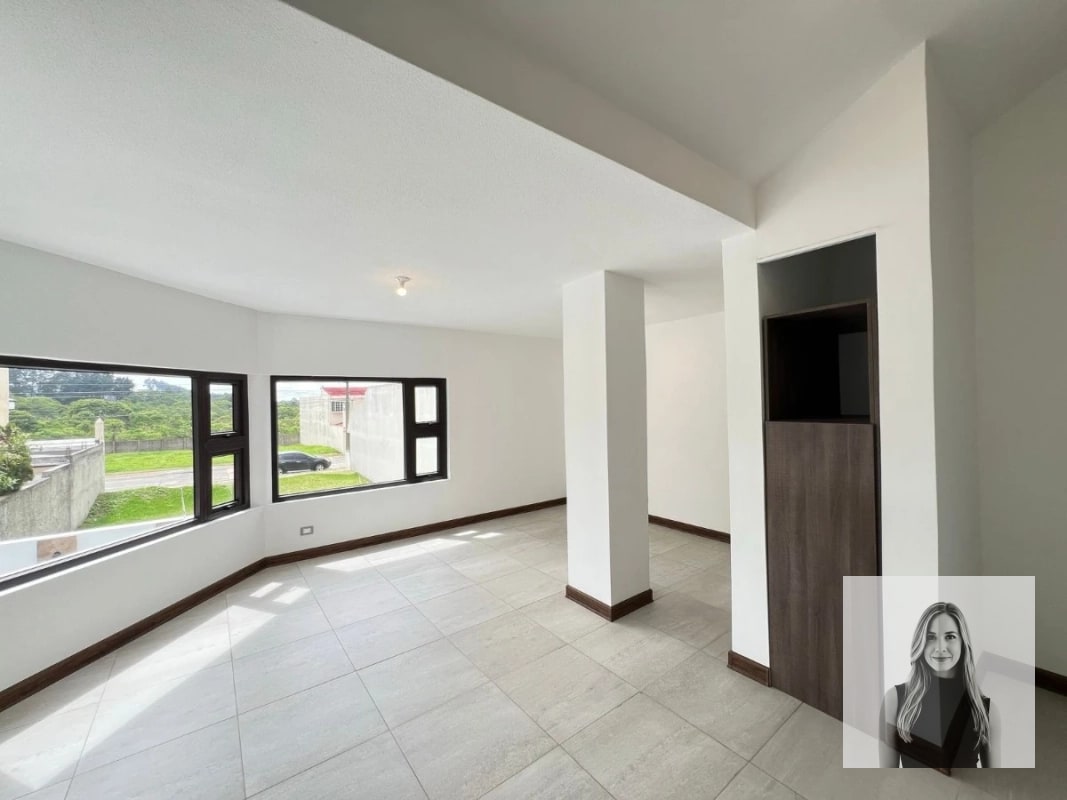 VENTA CASA CON APTO/ CARR. SJP/ LOS MANANTIALES — Casa en Venta en Carretera a El Salvador, Guatemala, Ciudad — foto 3 de 13