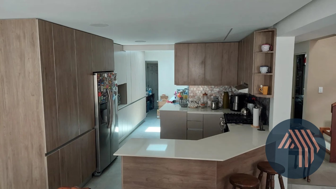 ALQUILER DE CÉNTRICO TOWNHOUSE - MONTE AZUL, ZONA 13 - 16