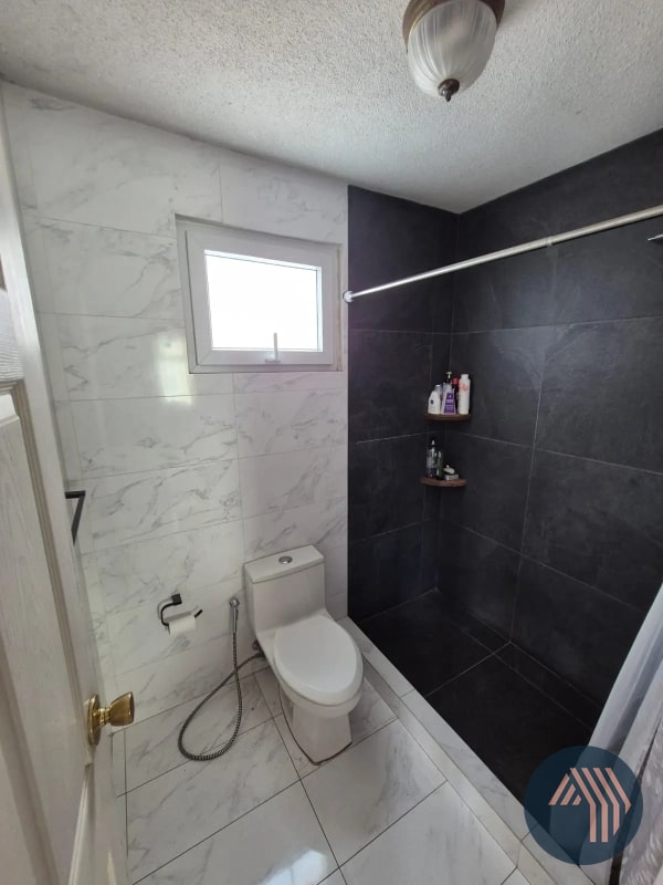 ALQUILER DE CÉNTRICO TOWNHOUSE  - MONTE AZUL, ZONA 13 - 2