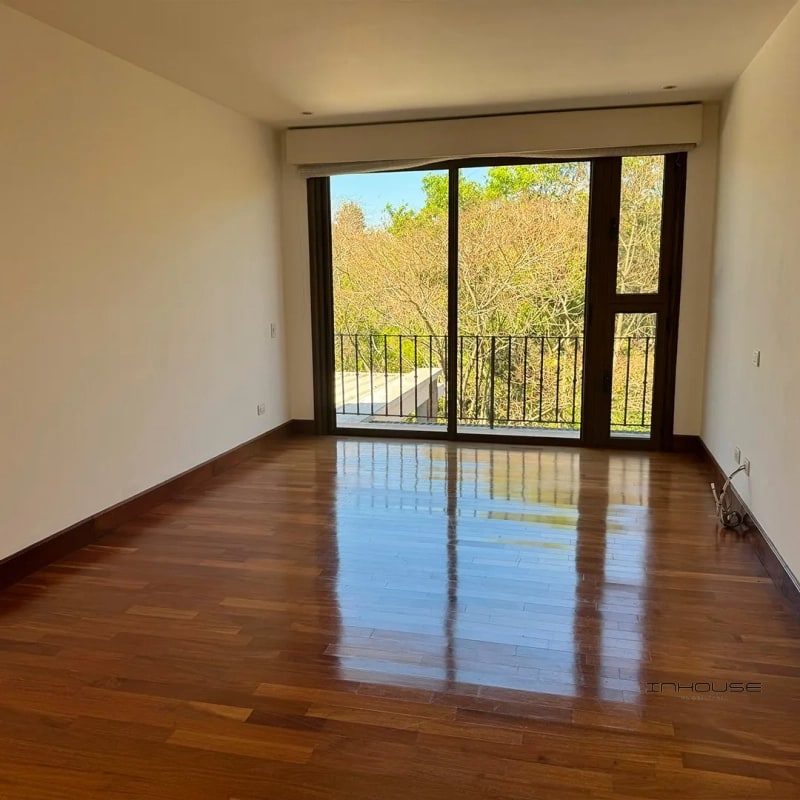 CASA EN VENTA EN ZONA 16 ENCINOS DE CAYALA, CON APARTAMENTO INDEPENDIENTE - 5