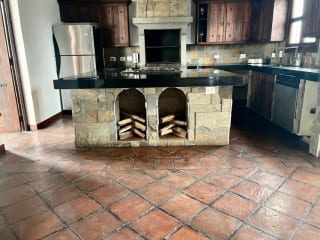 VENDO PRECIOSA CASA EN ANTIGUA GUATEMALA PARA RESIDENCIA, AIRBNB O BED&BREAKFAST — Casa en Venta en San Miguel Dueñas, Sacatepéquez — miniatura 15 de 17
