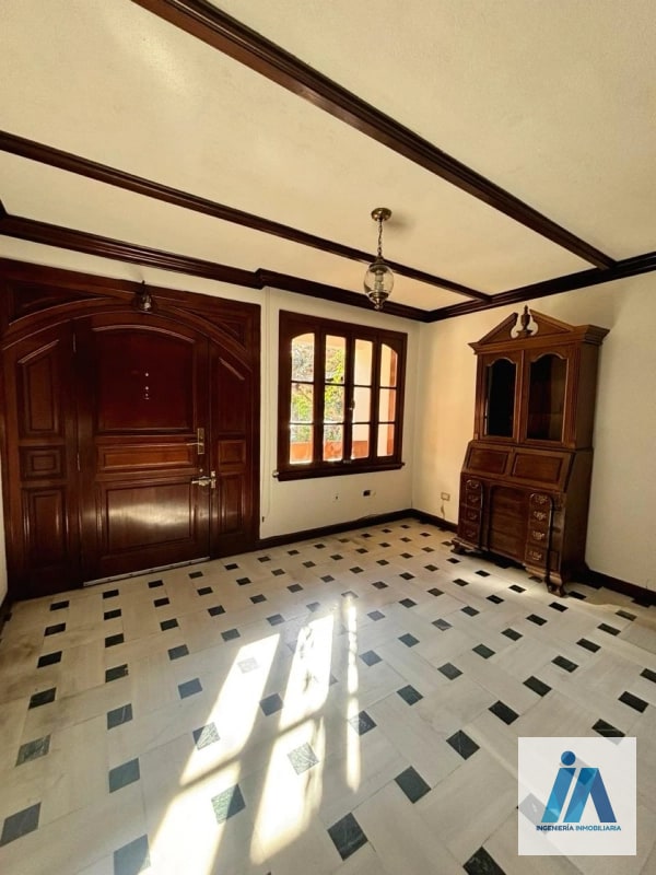 CASA EN VENTA - Residenciales Mallorca, zona 14 - 14