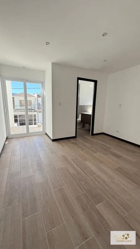 🏡 Casa para Estrenar en Venta – Zona 16, Hacienda Real — Casa en Venta en Zona 16, Guatemala, Ciudad — foto 11 de 16