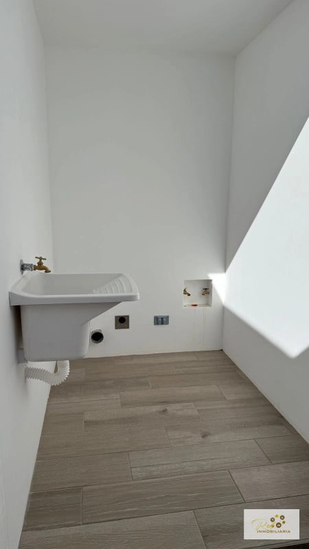 🏡 Casa para Estrenar en Venta – Zona 16, Hacienda Real - 3
