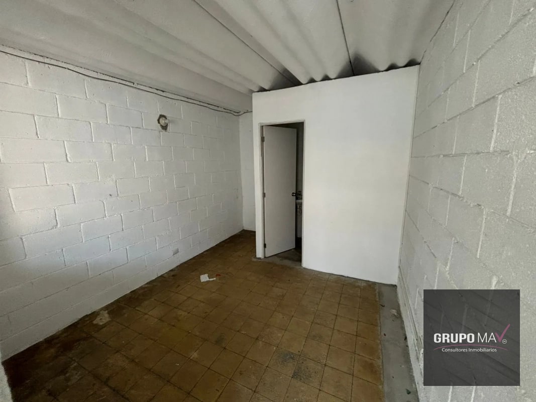 Casa para Inversión en Zona 15 El Pilar - 3