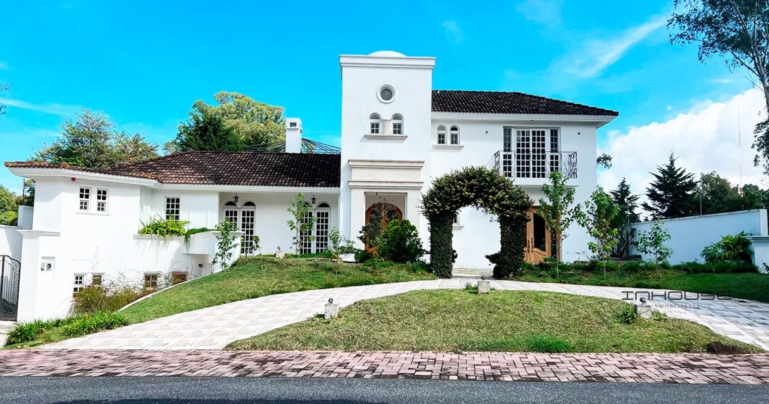 CASA EN VENTA EN ZONA 16 CAYALÁ - 11