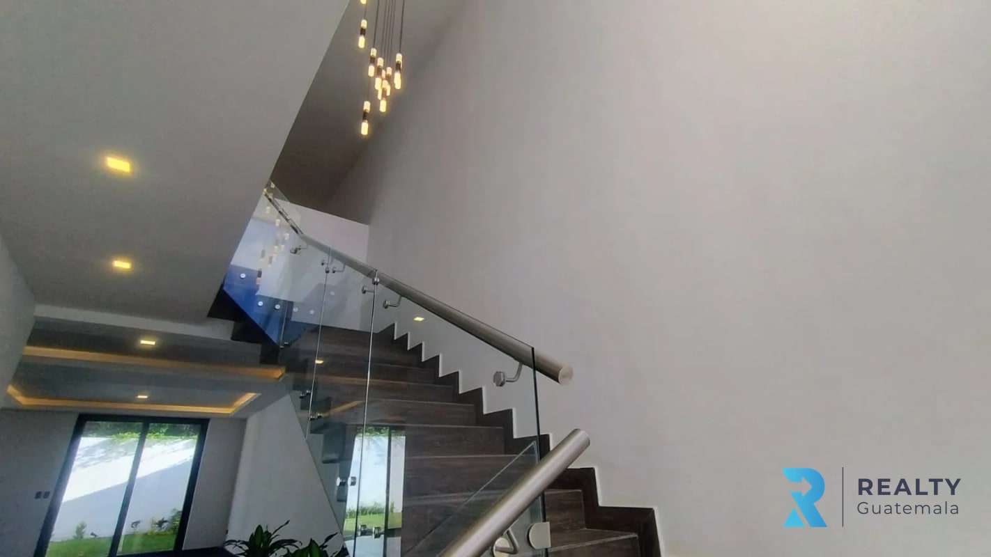 VENDO Casa, Diamantes De Gadiel, Carretera Santa Elena Barillas, Para Estrenar!! - 1