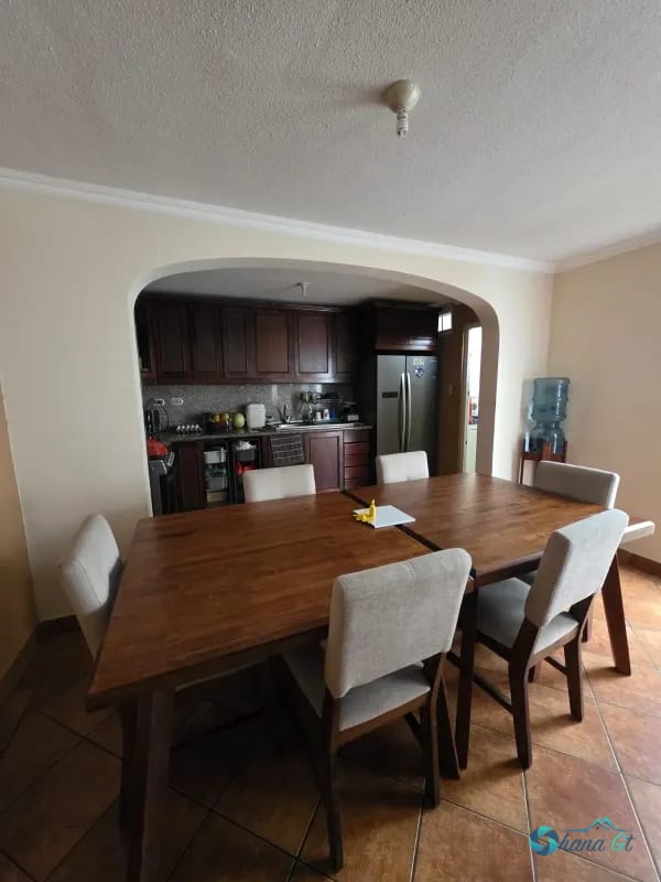 Casa en Venta Jardines de Arrazola KM 19.5 Fraijanes — Casa en Venta en Jardines de Arrazola, Carretera a El Salvador, Guatemala, Ciudad — foto 4 de 10