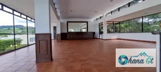 CASA EN VENTA JARDINES DE ARRAZOLA KM 19.5 FRAIJANES — Casa en Venta en Jardines de Arrazola, Carretera a El Salvador, Guatemala, Ciudad — miniatura 4 de 10