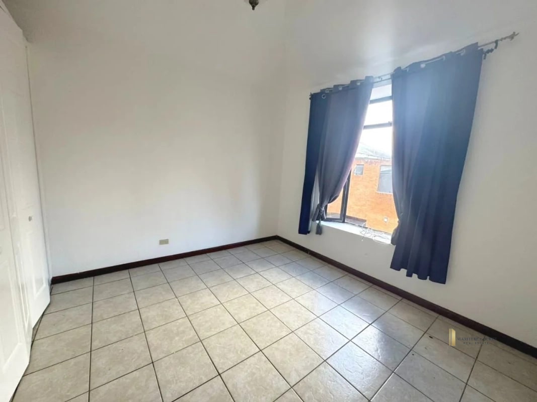 Casa en Venta – Condominio Villas de Montesano, Zona 16 - 5