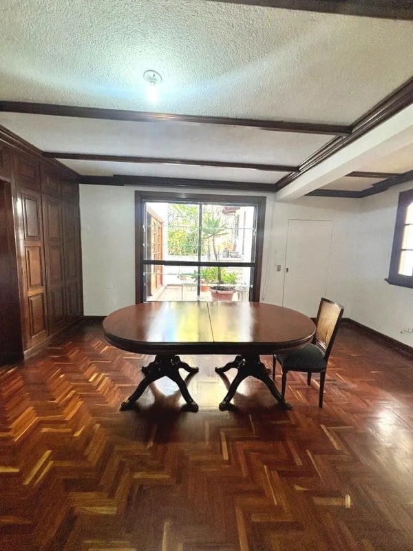 Casa Amplia en Venta – Residenciales Mallorca, Zona 14 - 10
