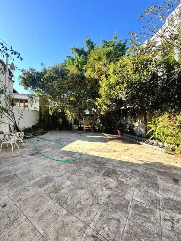 Casa Amplia en Venta – Residenciales Mallorca, Zona 14 - 6