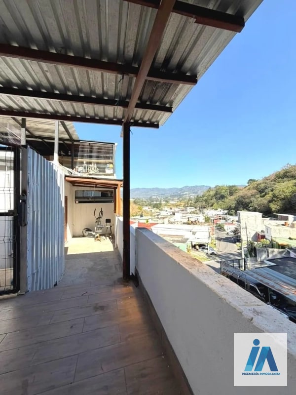 ⭕️ NUEVO PRECIO CASA EN VENTA📍Condominio La Joya 3, San Miguel Petapa Esta propiedad es ideal para quienes buscan vivir en un espacio amplio - 6