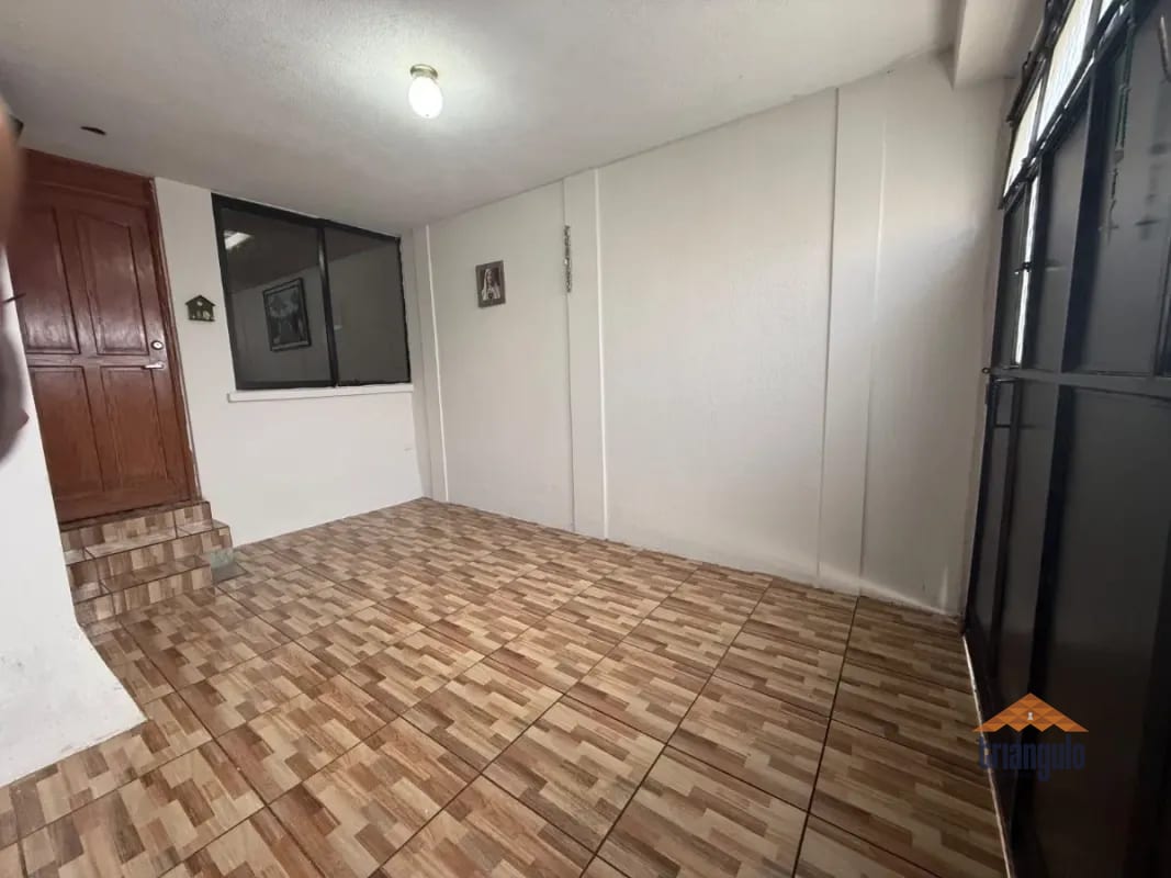 Casa en Venta Jardines de Minerva 1 Zona 11 de Muxco — Casa en Venta en Zona 11 Mixco, Guatemala, Ciudad — foto 4 de 15