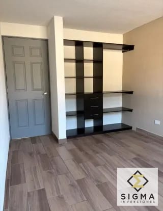 Casa en Venta en Villas Turin - Zona 10 de Mixco, San Jacinto — Casa en Venta en Zona 10 Mixco, Guatemala, Ciudad — miniatura 10 de 14