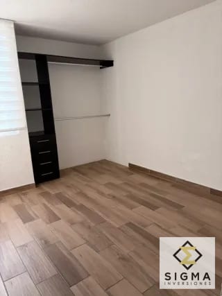 Casa en Venta en Villas Turin - Zona 10 de Mixco, San Jacinto — Casa en Venta en Zona 10 Mixco, Guatemala, Ciudad — miniatura 5 de 14