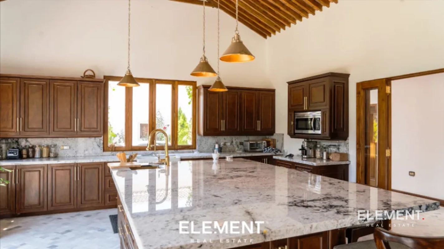 Casa en las faldas del Volcán de Agua en venta - Antigua Guatemala - 9