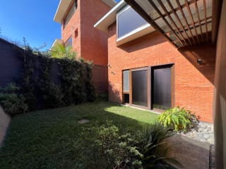  CASA VENTA CONDOMINIO EXCLUSIVO LA JOYA ZONA 10, 4 DORMITORIOS, 440 Mts2 , 3.5 BAÑOS~4 PARQUEOS $1,000,000 DOLARES — Casa en Venta en Zona 10, Guatemala, Ciudad — miniatura 7 de 11