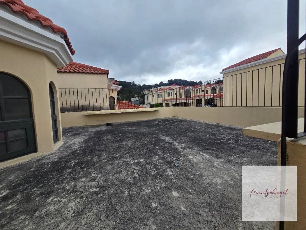 CASA EN VENTA EN ZONA 16 VR Q2.400.000 - 5