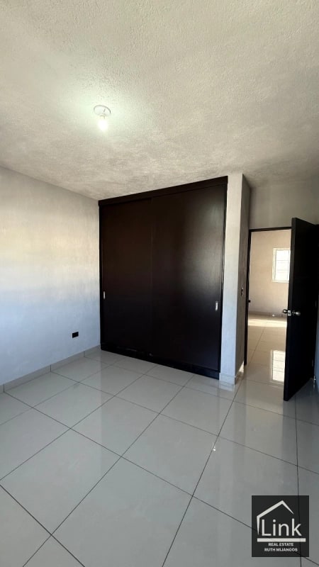 Venta de Casa SAN CRISTOBAL SECTOR B5 - 7