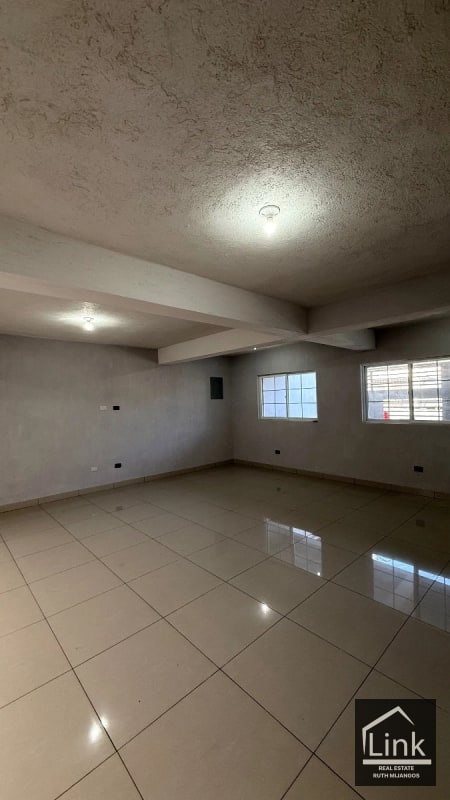 Venta de Casa SAN CRISTOBAL SECTOR B5 - 2