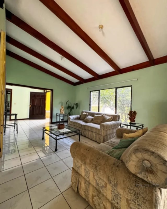 CASA EN VENTA ESCUINTLA - 9