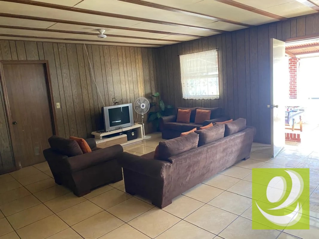 CHALET EN VENTA EN VILLA CANALES - 2