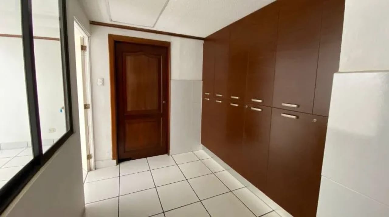 Casa en venta, San Lazaro Viejo, zona 15 — Casa en Venta en San Lázaro, Zona 15, Guatemala, Ciudad — foto 8 de 14