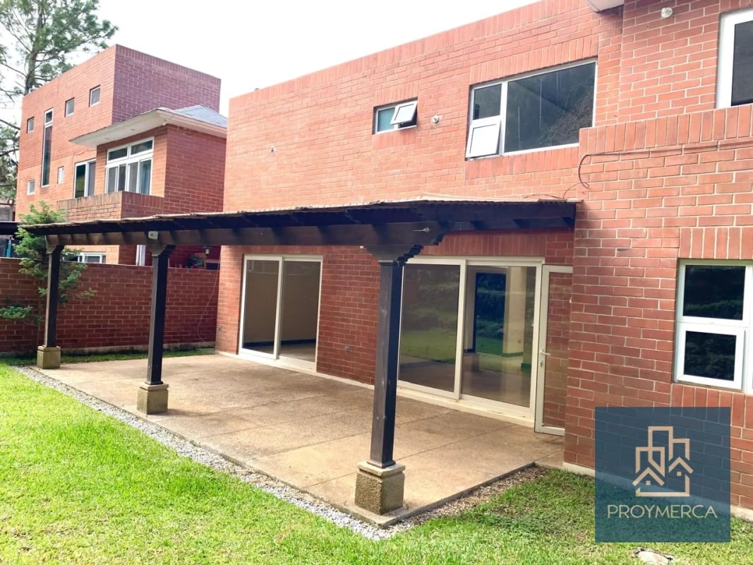 Casa en venta, Condominio Colinas de Castel Fraijanes, km.20.5 - 3