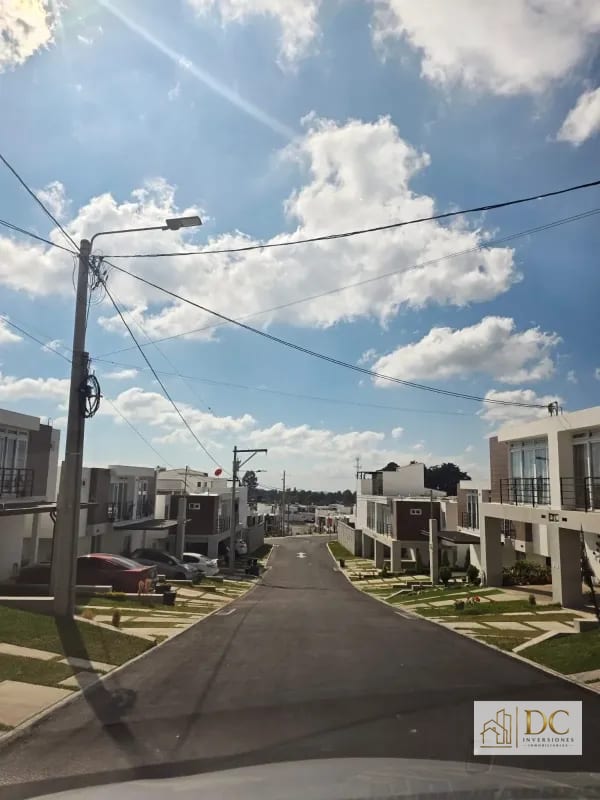 CASA EN VENTA – CONDOMINIO SECOYA DE ARRAZOLA | CAES KM. 16.5 — Casa en Venta en Carretera a El Salvador, Guatemala, Ciudad — foto 3 de 16