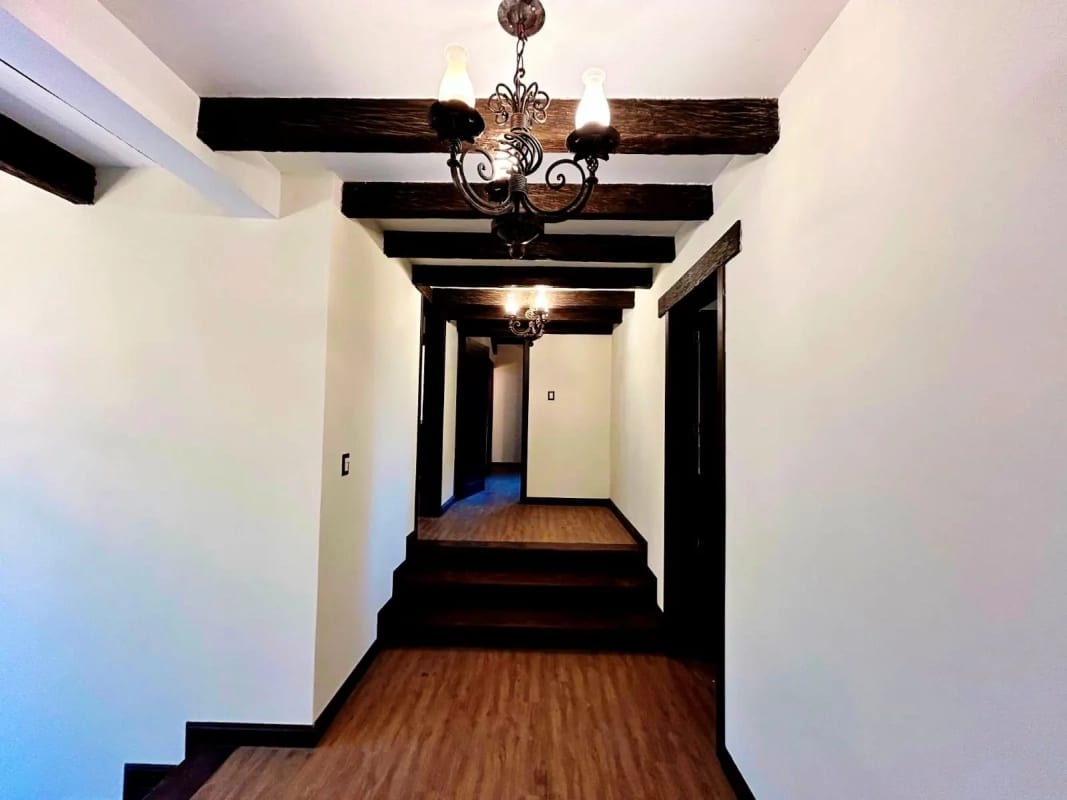 PROPIEDAD EN VENTA SOBRE CARRETERA INTERAMERICANA Km.33.8 — Casa en Venta en Santa Maria Cauqué, Sacatepéquez — foto 9 de 14