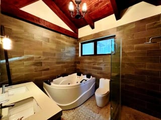 PROPIEDAD EN VENTA SOBRE CARRETERA INTERAMERICANA Km.33.8 — Casa en Venta en Santa Maria Cauqué, Sacatepéquez — miniatura 7 de 14