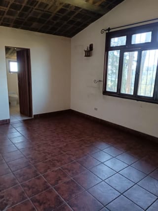 Casa en venta con amplio terreno - Km. 20.5 Carretera a San José Pinula — Casa en Venta en San José Pinula, Carretera a El Salvador, Guatemala, Ciudad — miniatura 6 de 17